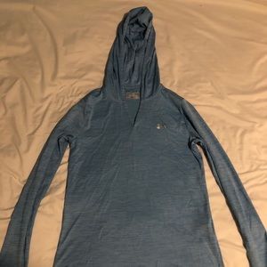 ⭐️UNDER ARMOUR HOODED ATHLETIC LONG SLEEVE⭐️